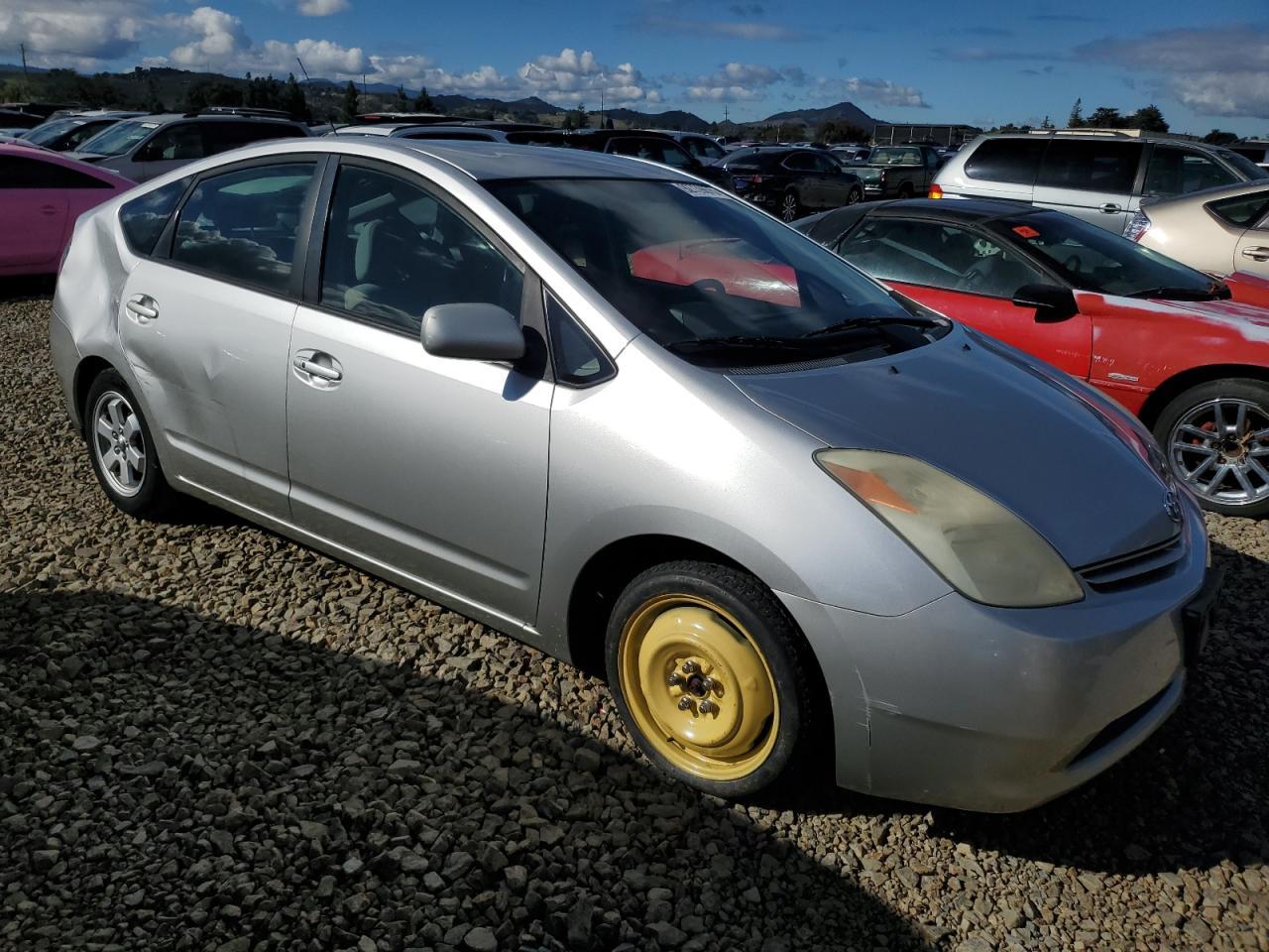 2004 TOYOTA PRIUS