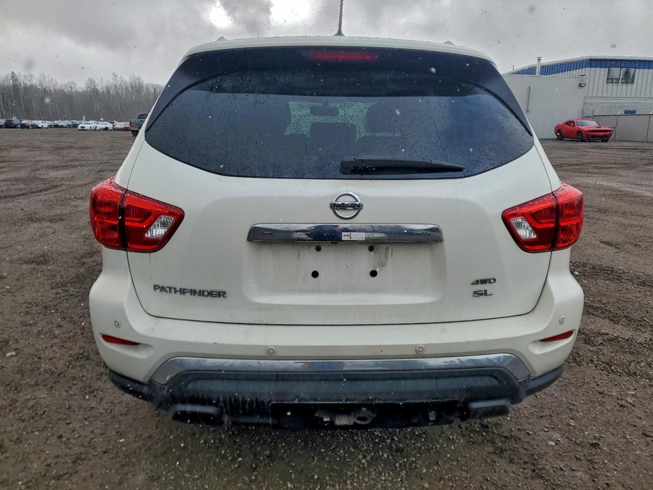 2017 NISSAN PATHFINDER