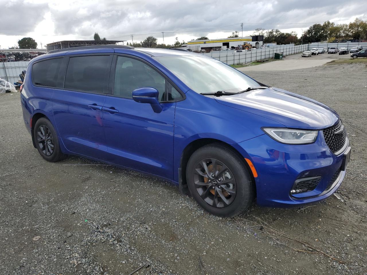 2021 CHRYSLER Pacifica