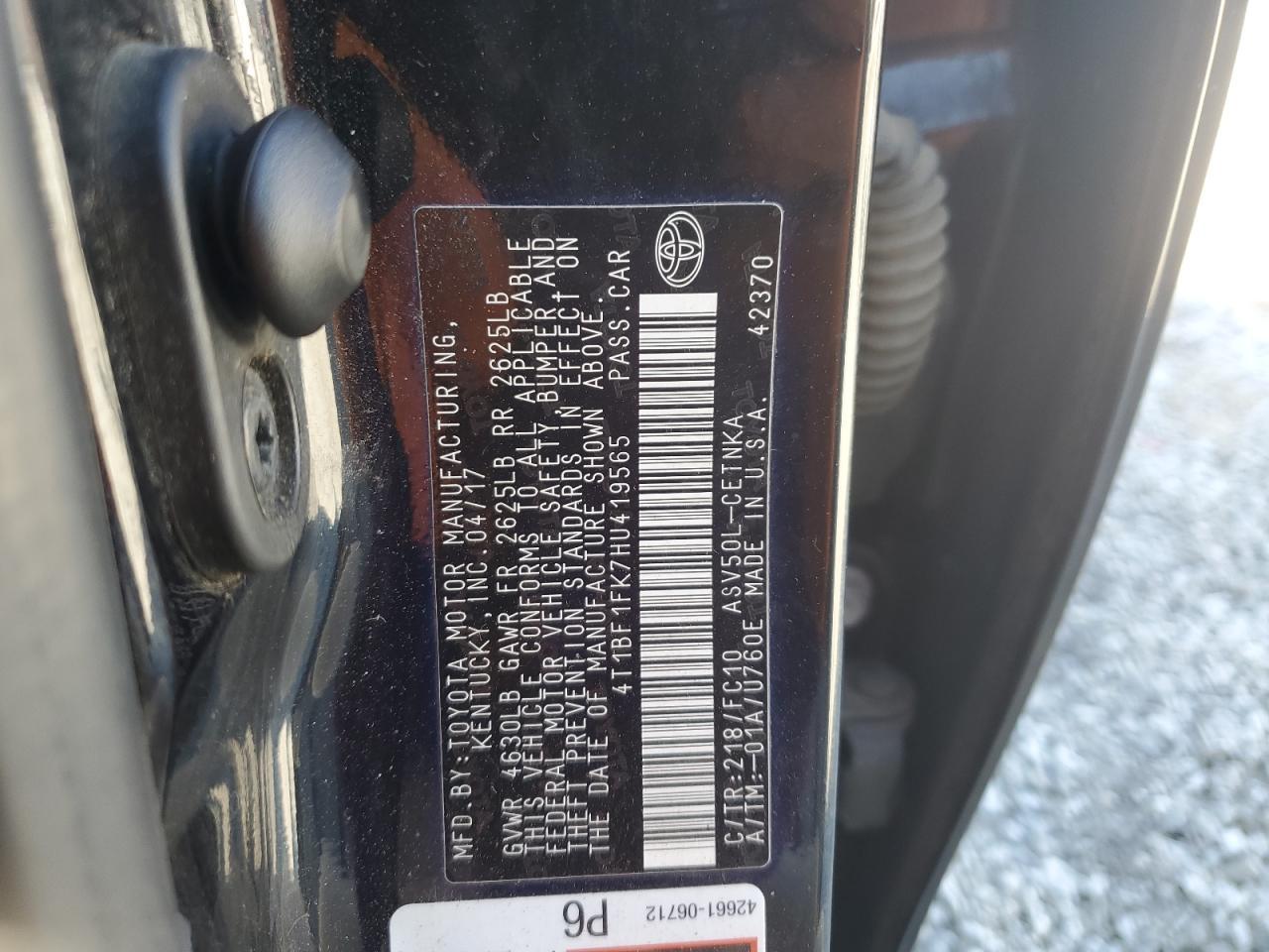 2017 TOYOTA CAMRY