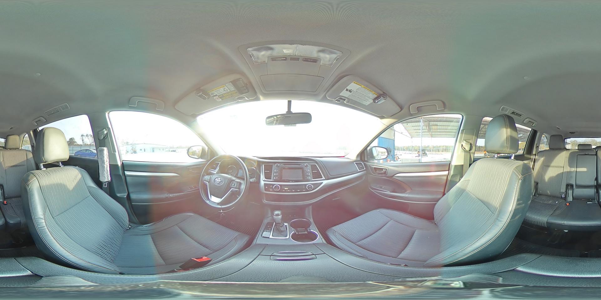 2014 TOYOTA HIGHLANDER