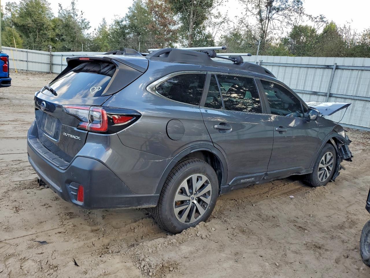 2021 SUBARU Outback