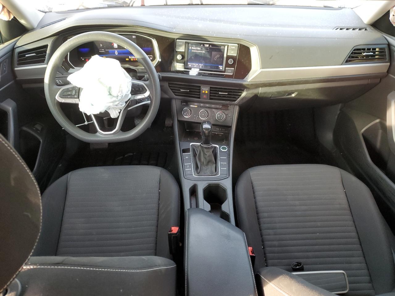 2022 VOLKSWAGEN JETTA