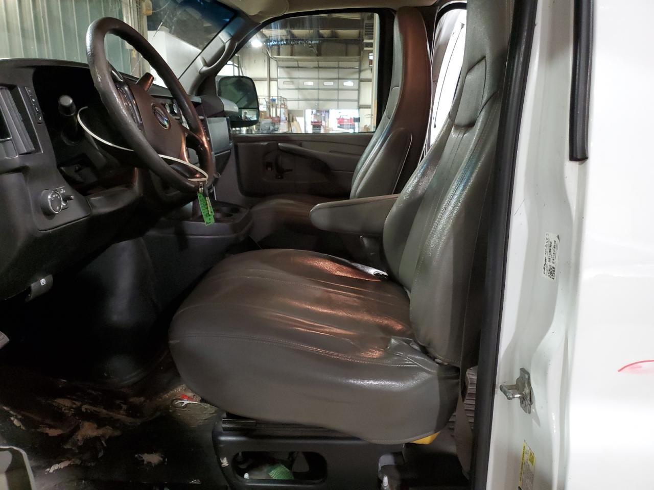 2014 GMC Savana