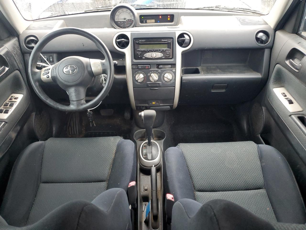 2006 TOYOTA SCION
