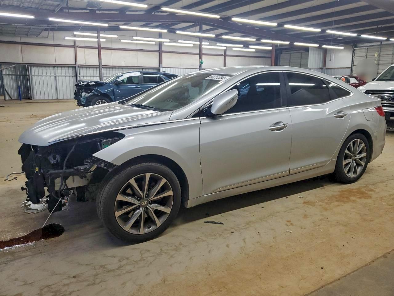 2016 HYUNDAI Azera