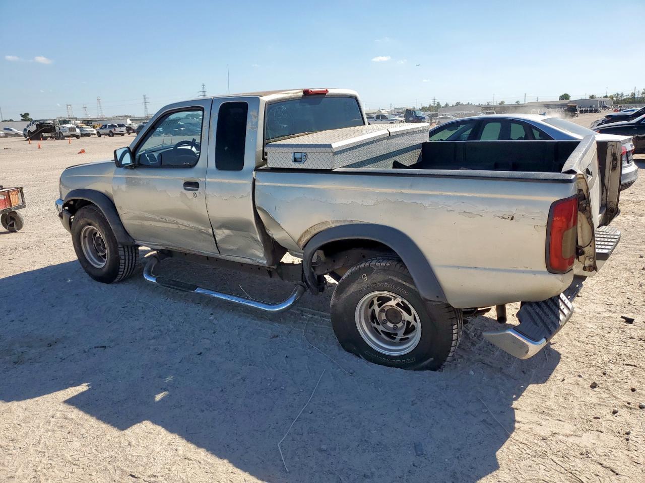 1998 NISSAN Frontier