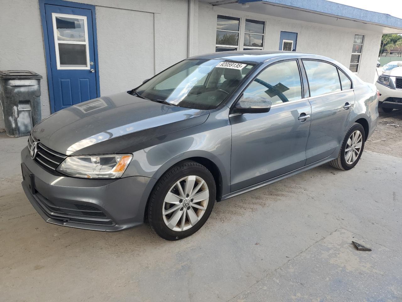 2015 VOLKSWAGEN JETTA