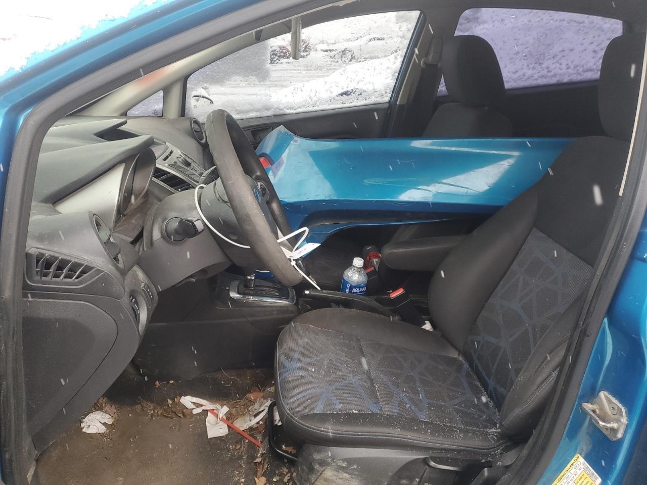 2012 FORD Fiesta