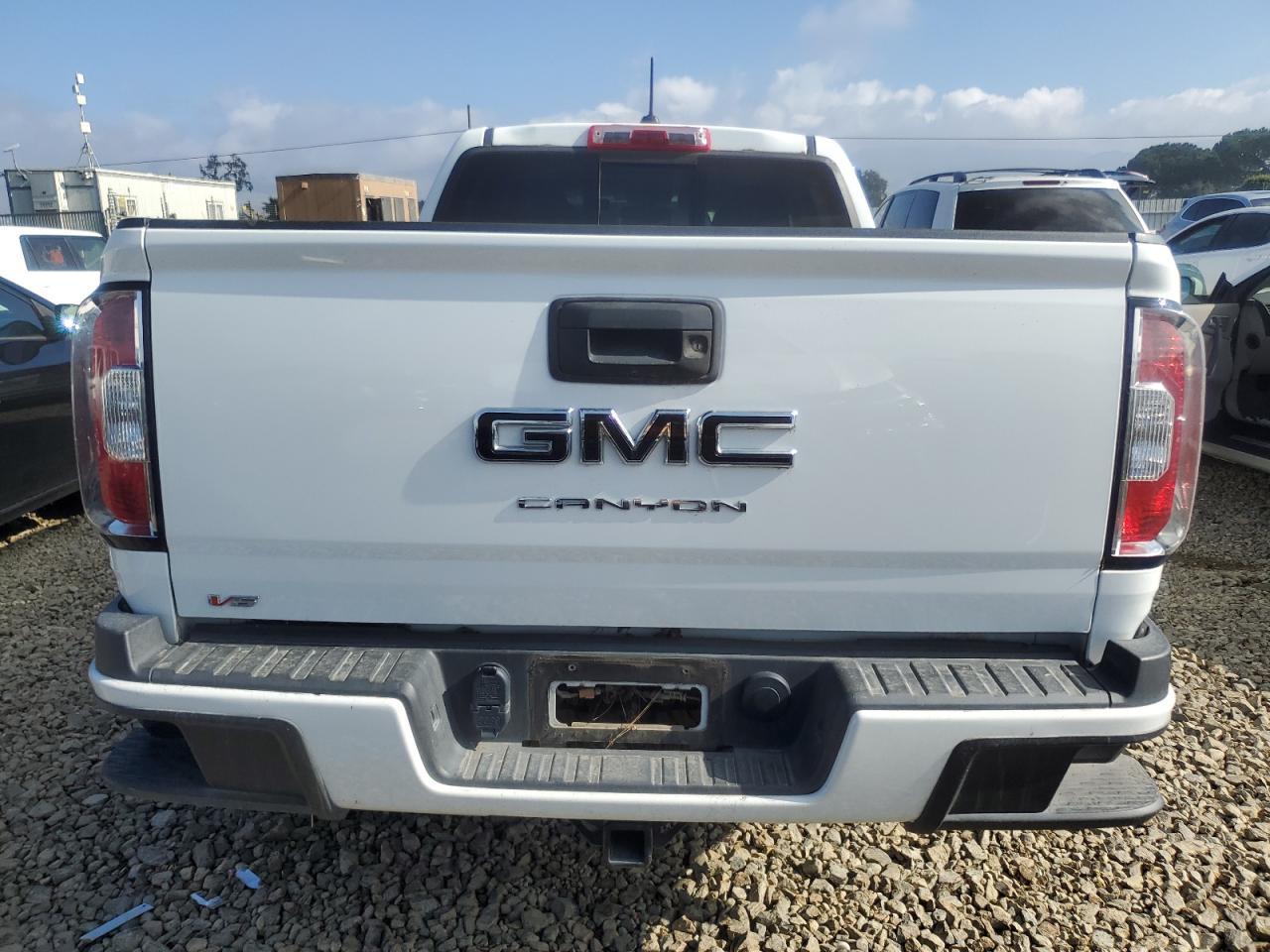 2022 GMC CANYON