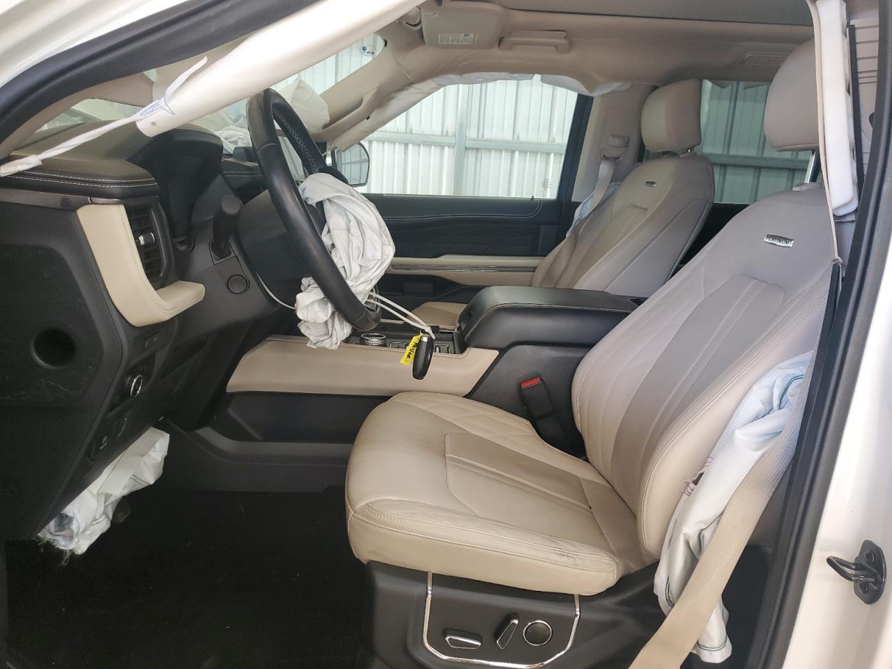 2023 FORD Expedition