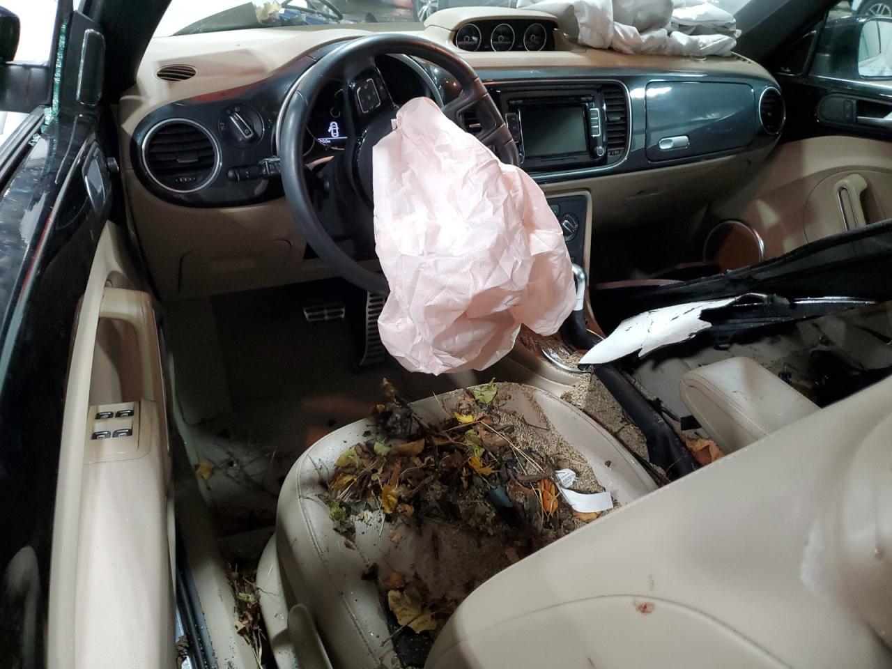 2015 VOLKSWAGEN Beetle