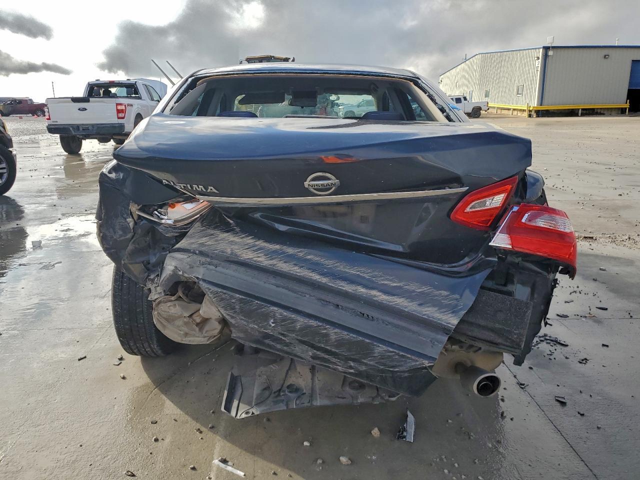 2016 NISSAN ALTIMA