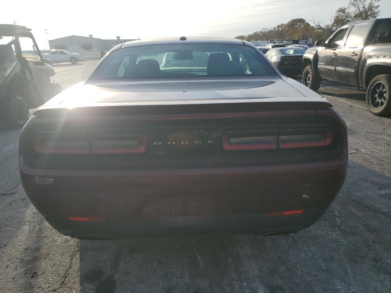 2017 DODGE Challenger