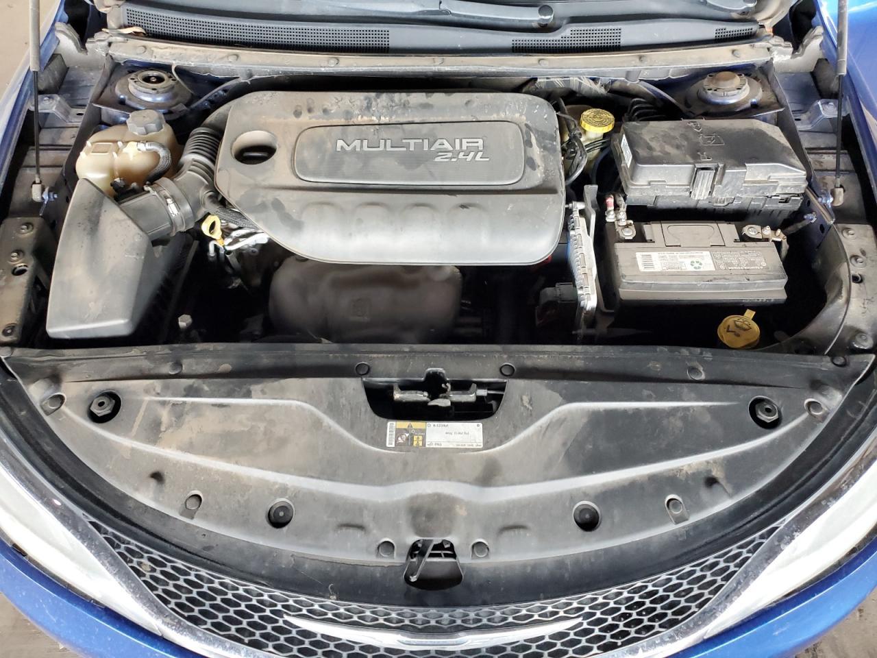 2016 CHRYSLER 200
