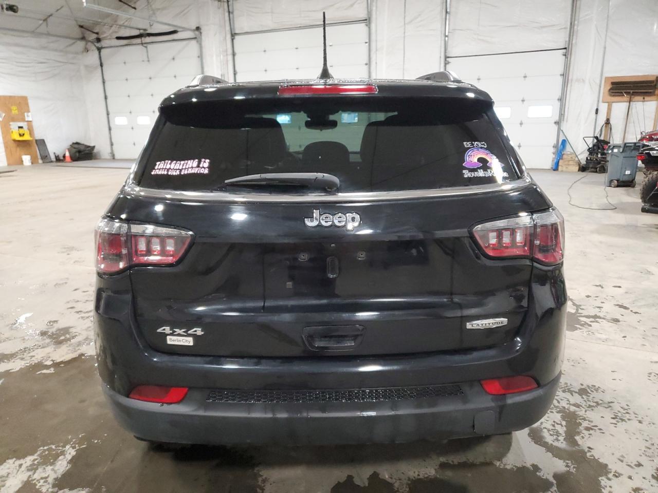 2023 JEEP Compass