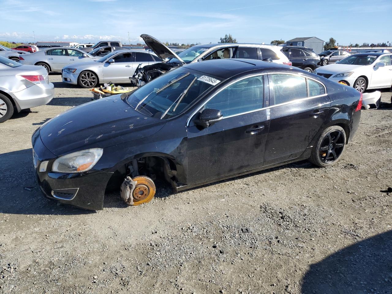 2013 VOLVO S60
