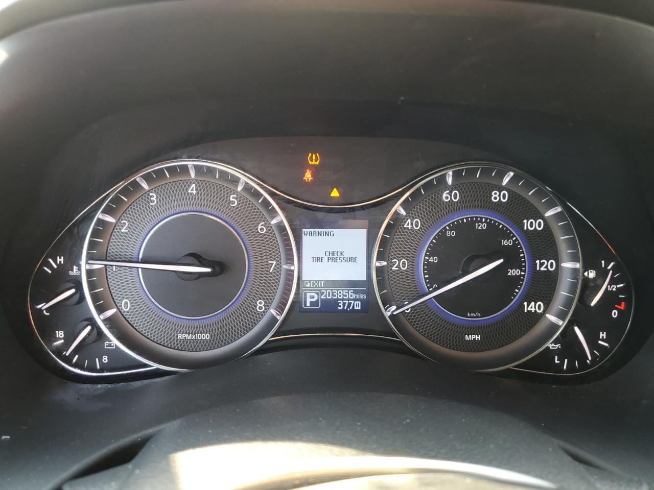 2016 INFINITI QX80