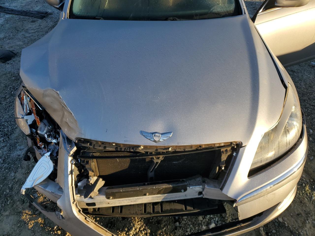 2012 HYUNDAI GENESIS