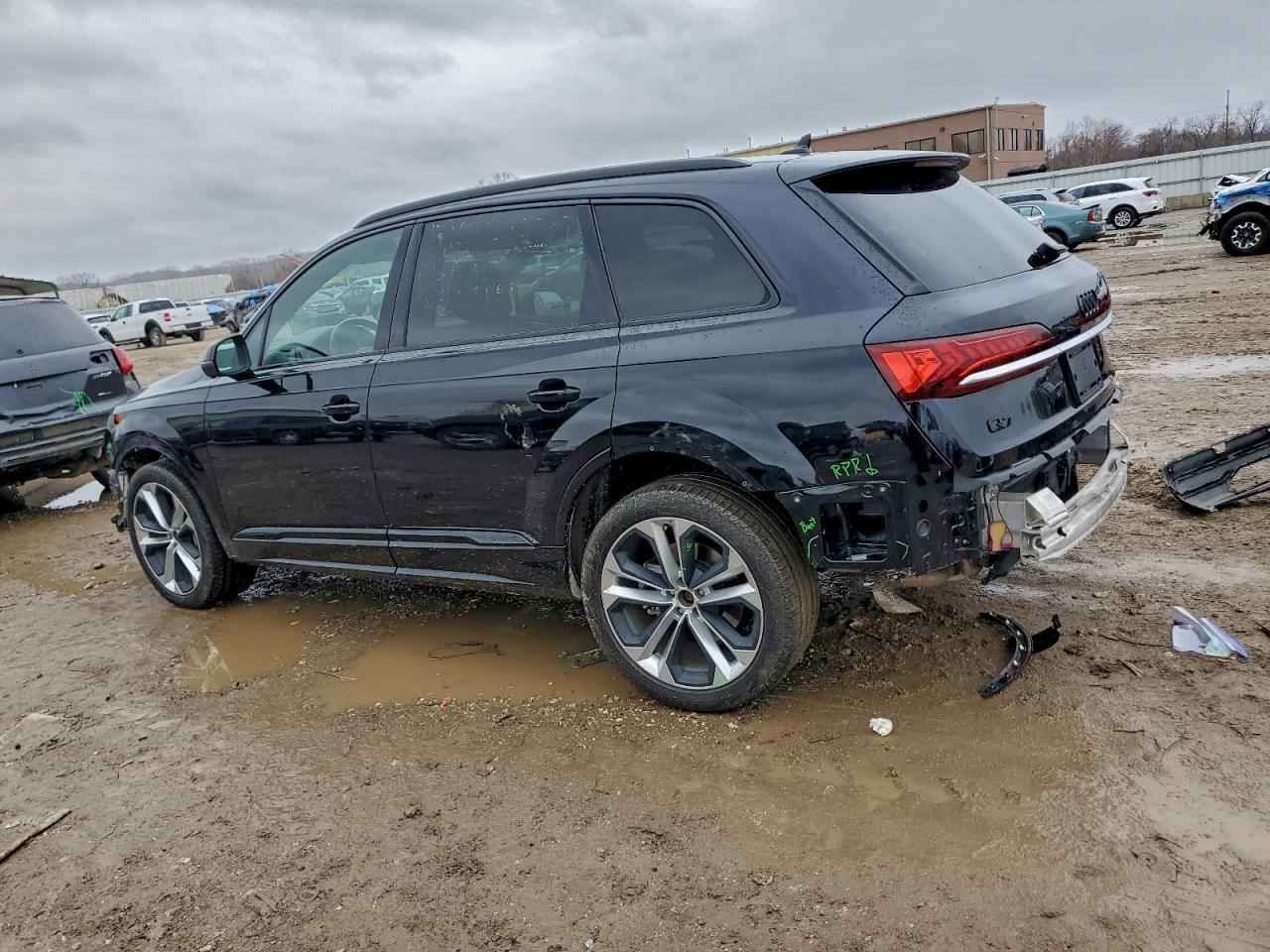 2021 AUDI Q7