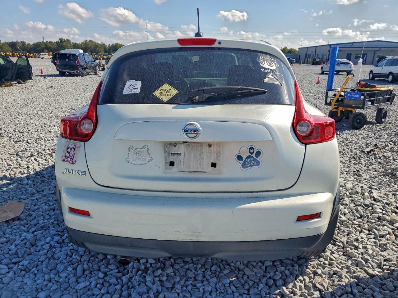 2012 NISSAN Juke