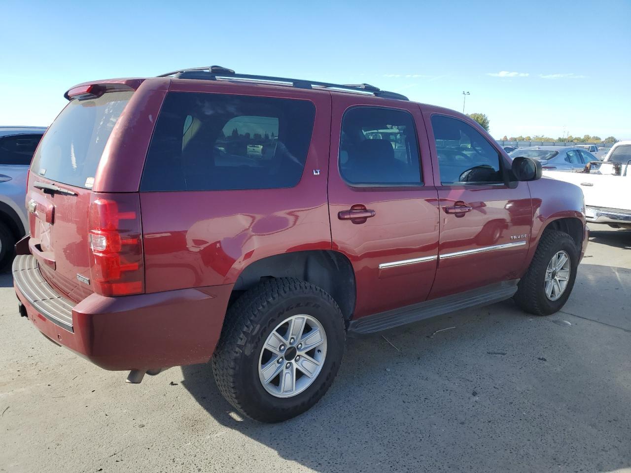 2011 CHEVROLET Tahoe