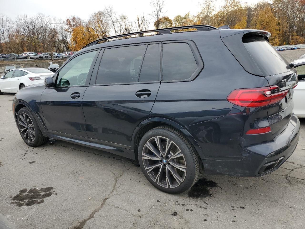 2020 BMW X7