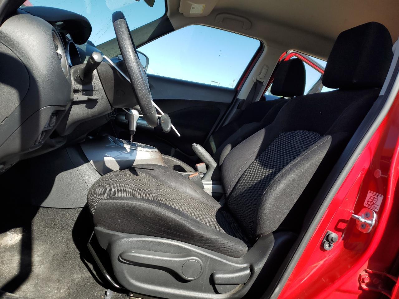 2015 NISSAN Juke