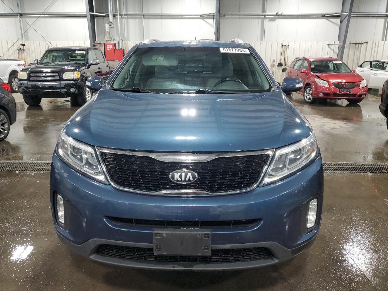 2014 KIA SORENTO