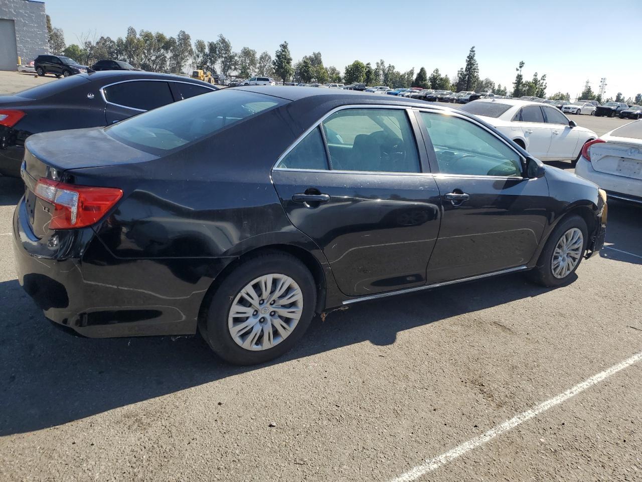 2012 TOYOTA CAMRY