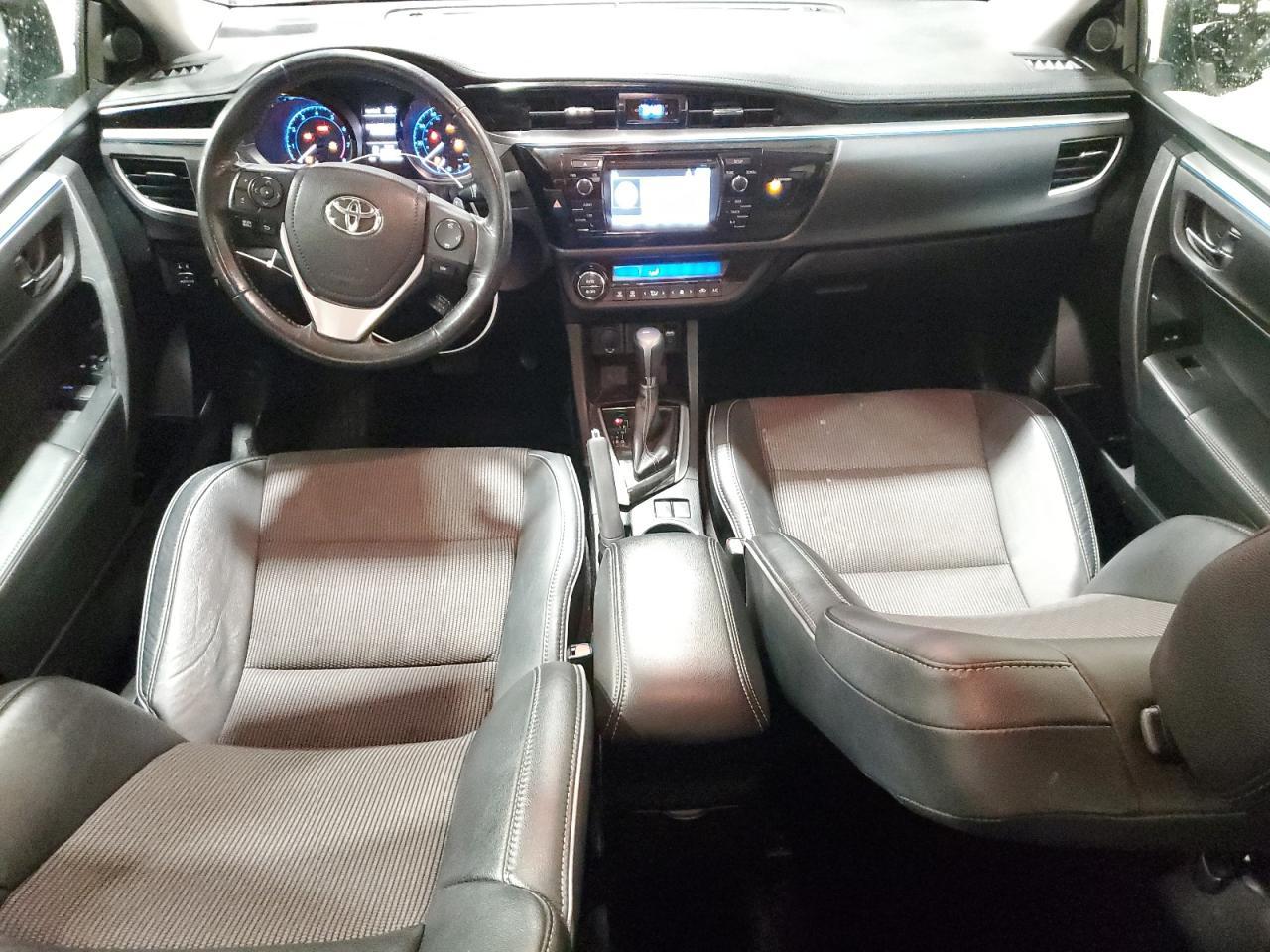2016 TOYOTA COROLLA