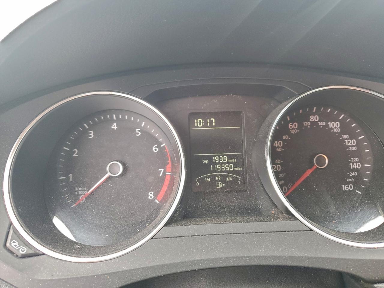 2017 VOLKSWAGEN JETTA