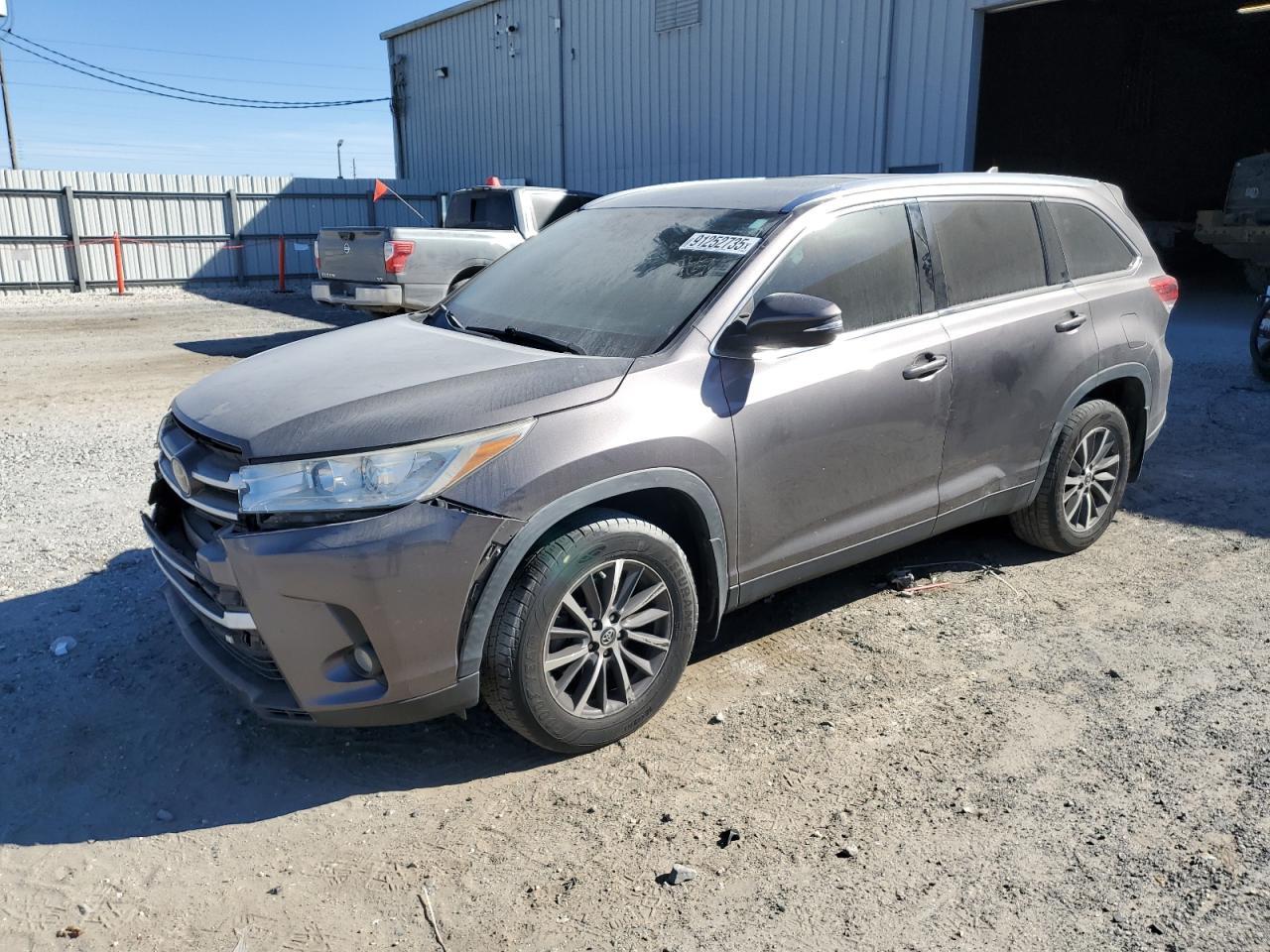 2019 TOYOTA HIGHLANDER