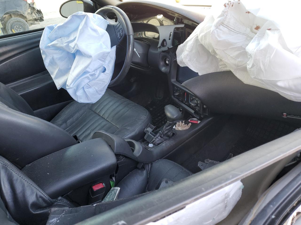 2002 CHEVROLET Monte Carlo