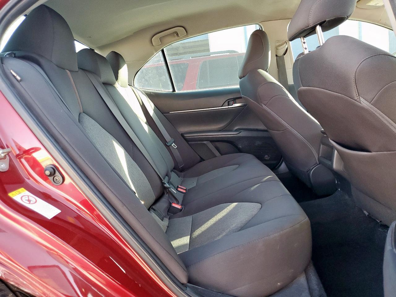 2019 TOYOTA CAMRY