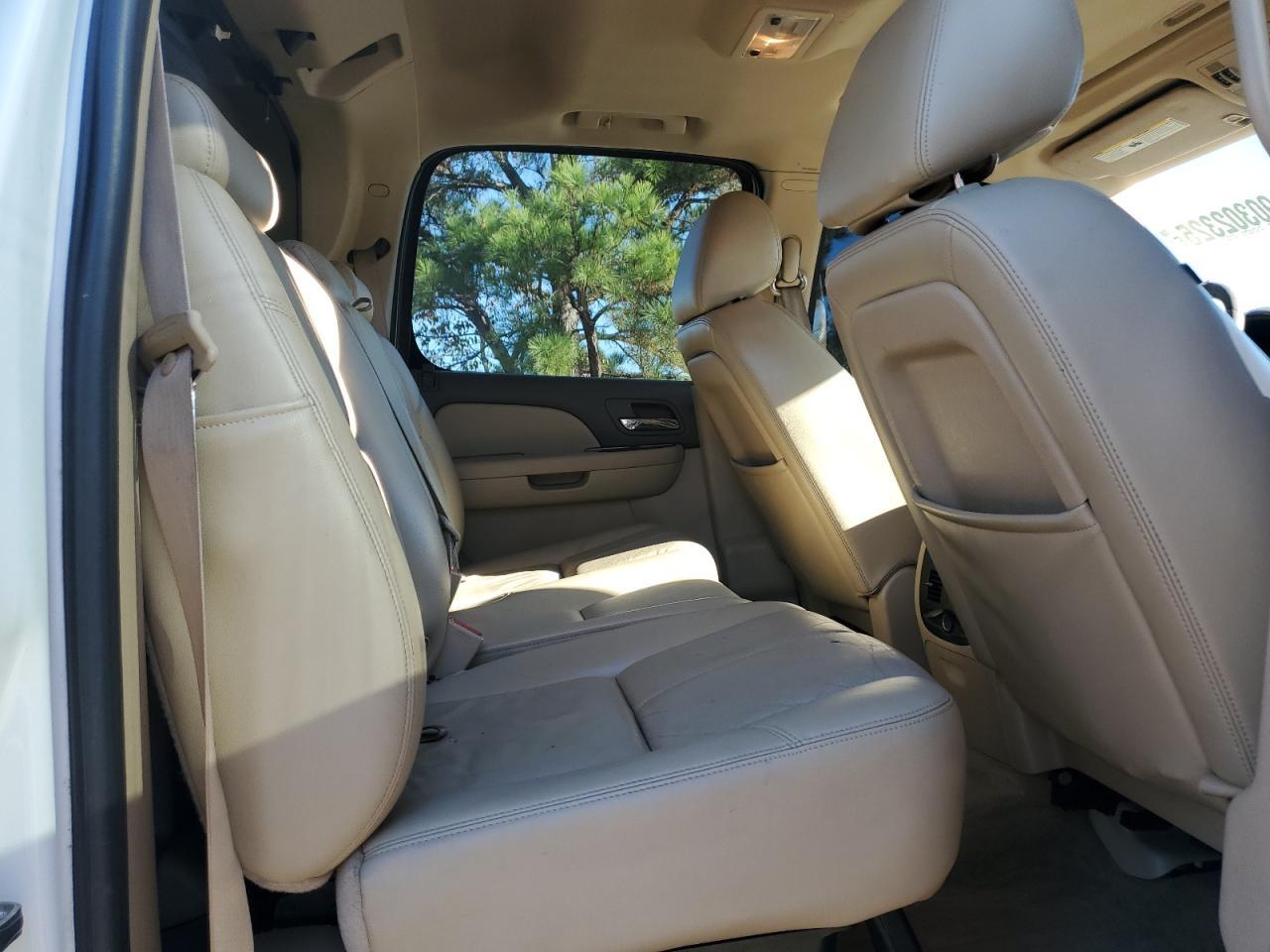 2011 CHEVROLET Avalanche
