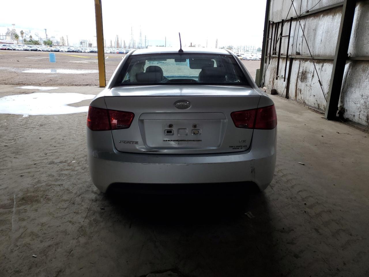 2010 KIA FORTE