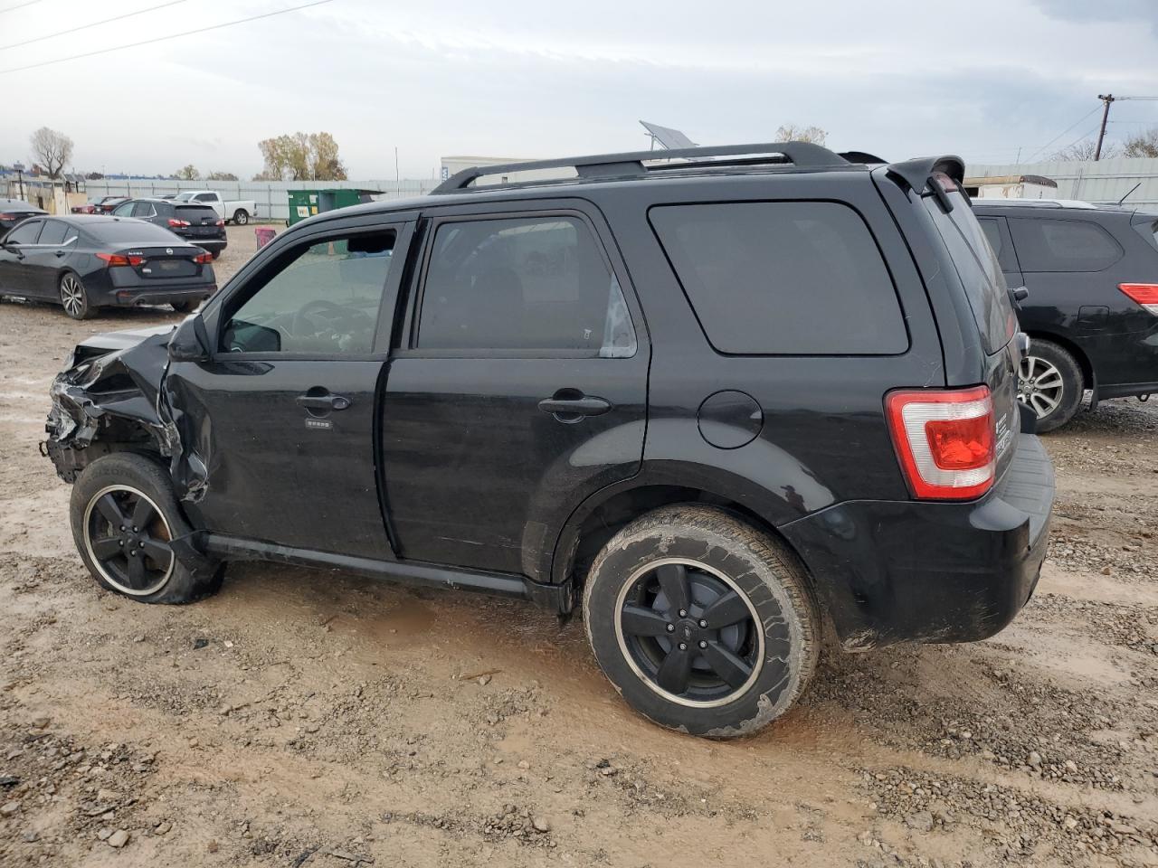 2009 FORD ESCAPE
