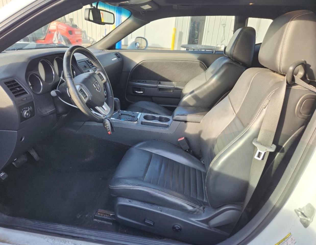 2012 DODGE Challenger