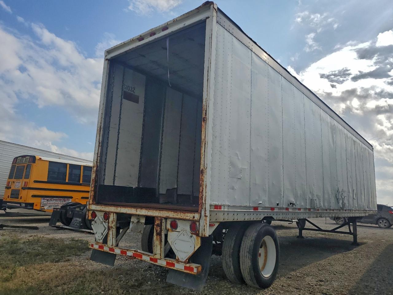 1995 Mvwe Dry Van Trailer