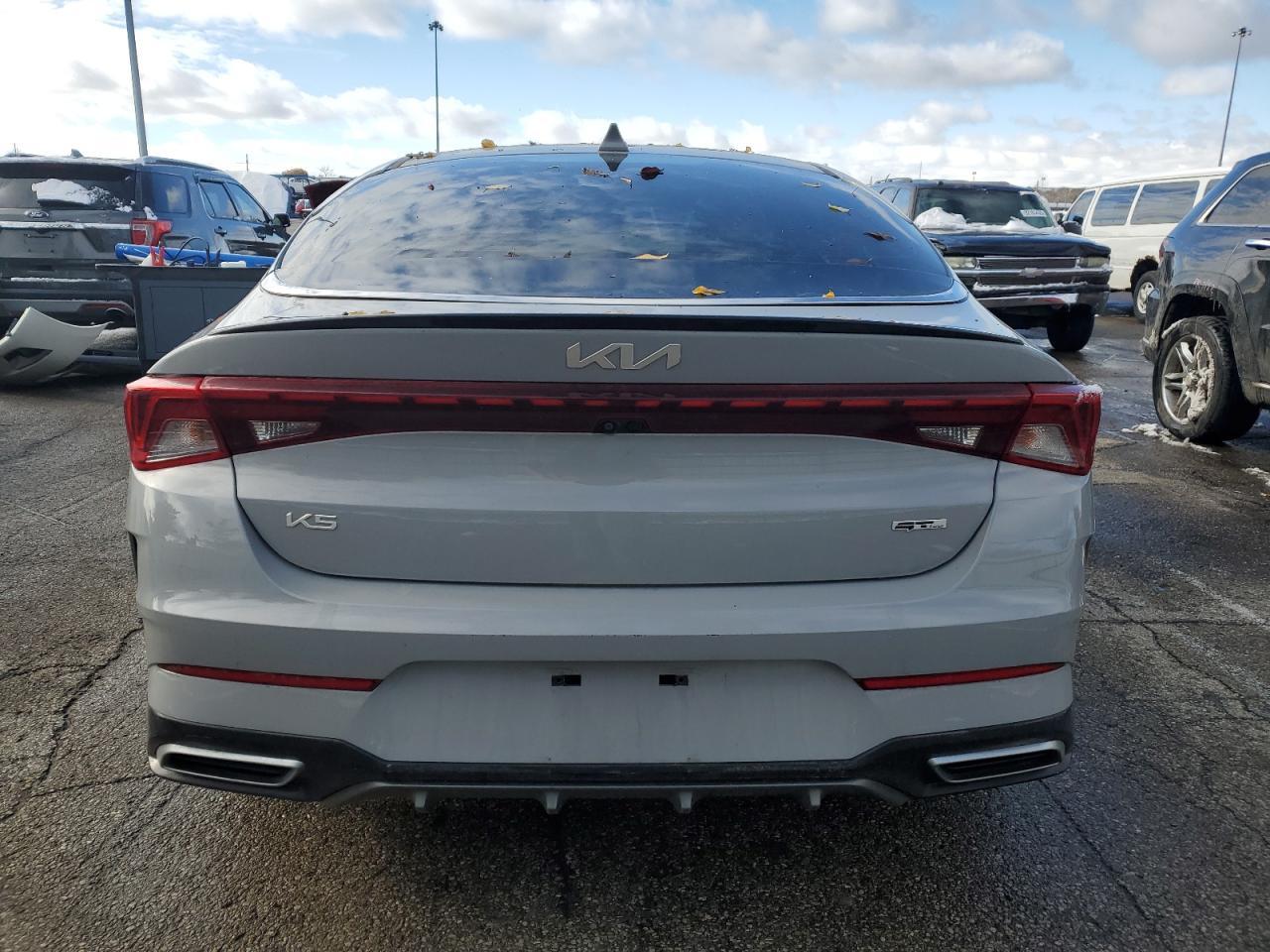 2023 KIA K5