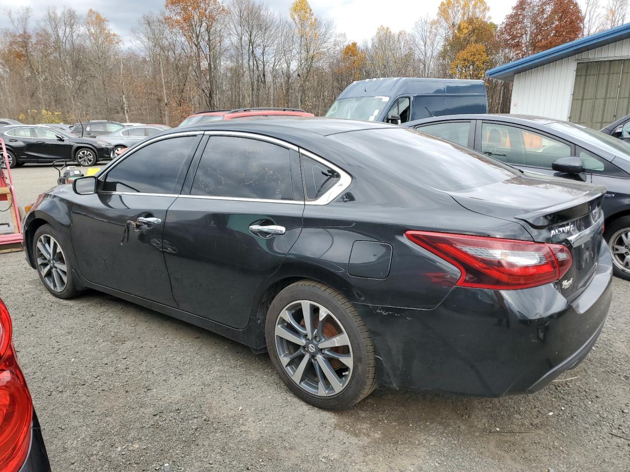 2017 NISSAN ALTIMA