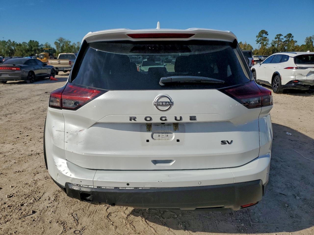 2024 NISSAN ROGUE