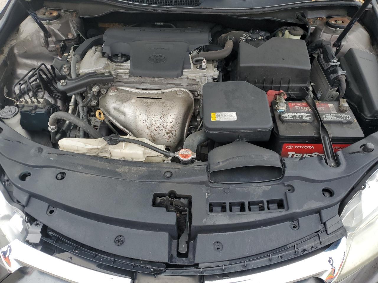 2016 TOYOTA CAMRY