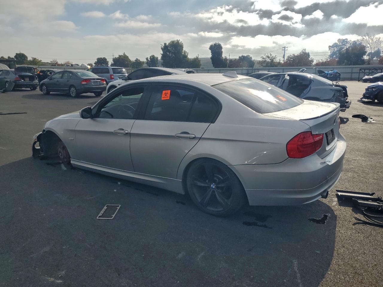 2011 BMW 3 SERIES