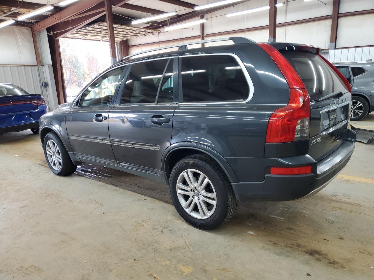 2010 VOLVO XC90