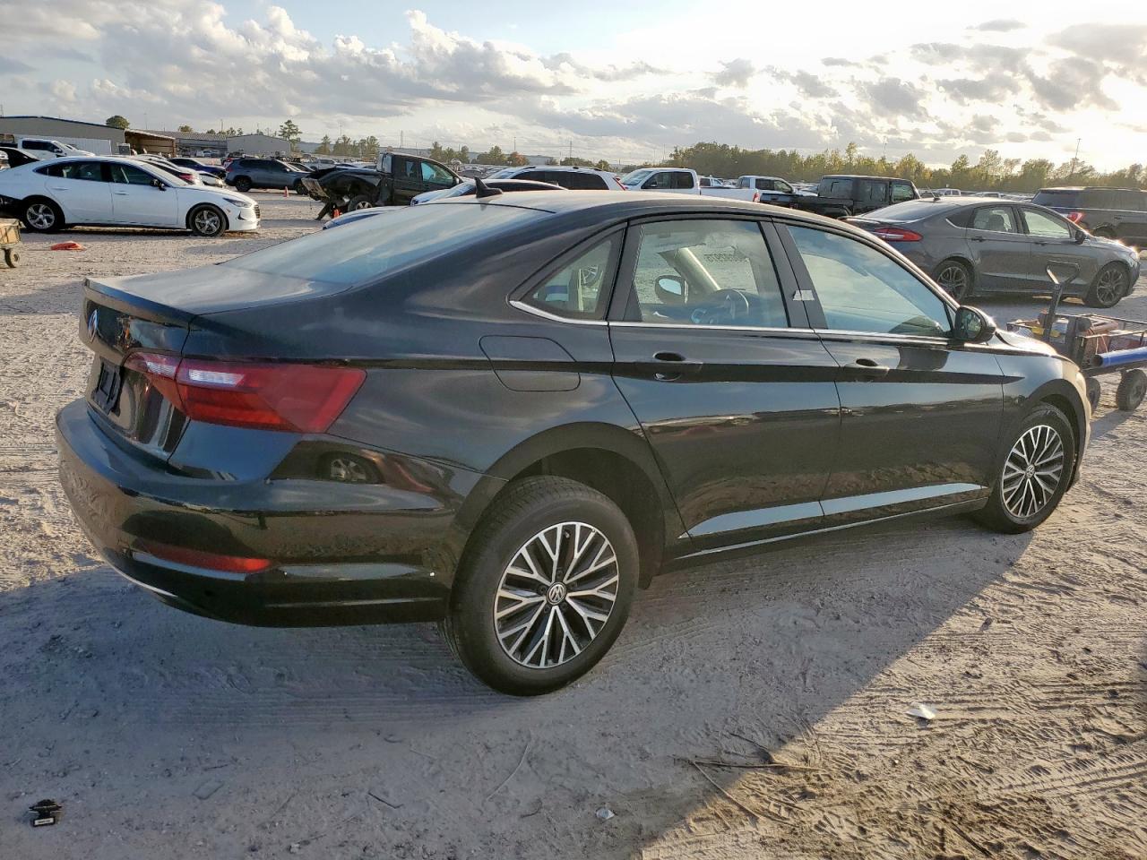 2021 VOLKSWAGEN JETTA