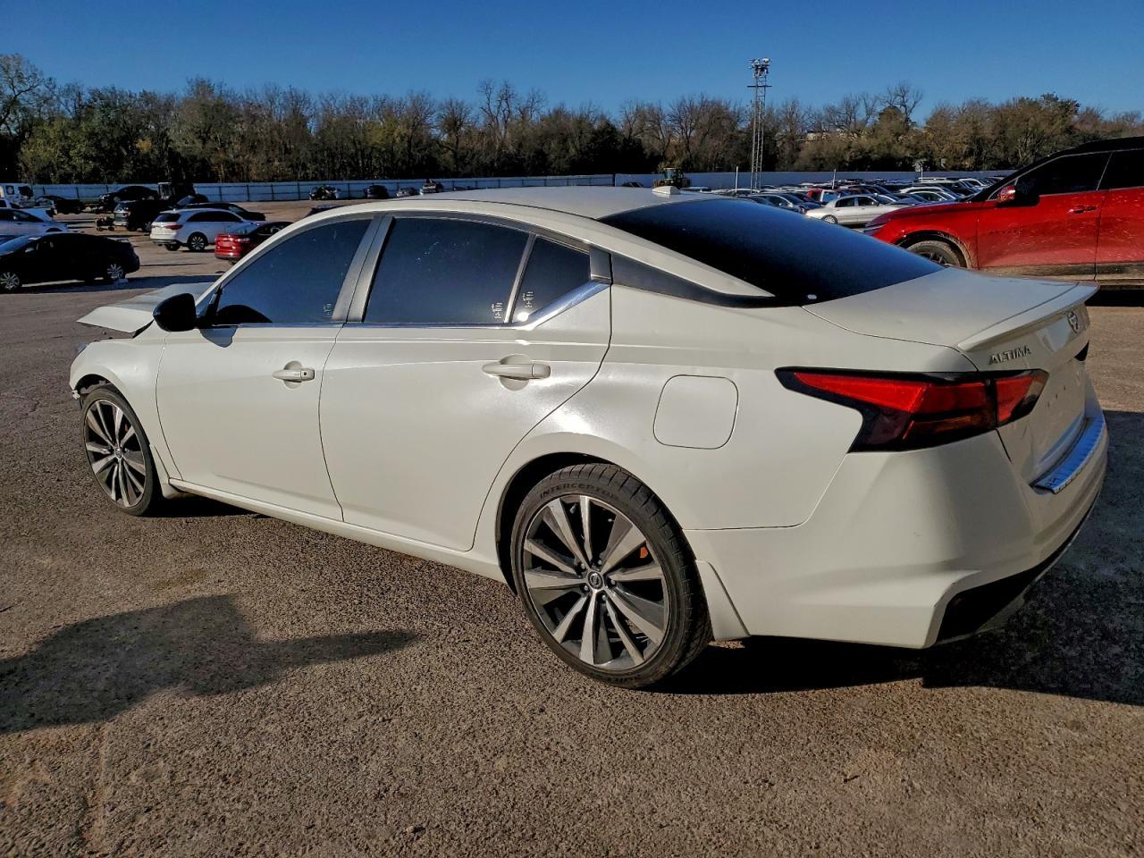 2019 NISSAN ALTIMA