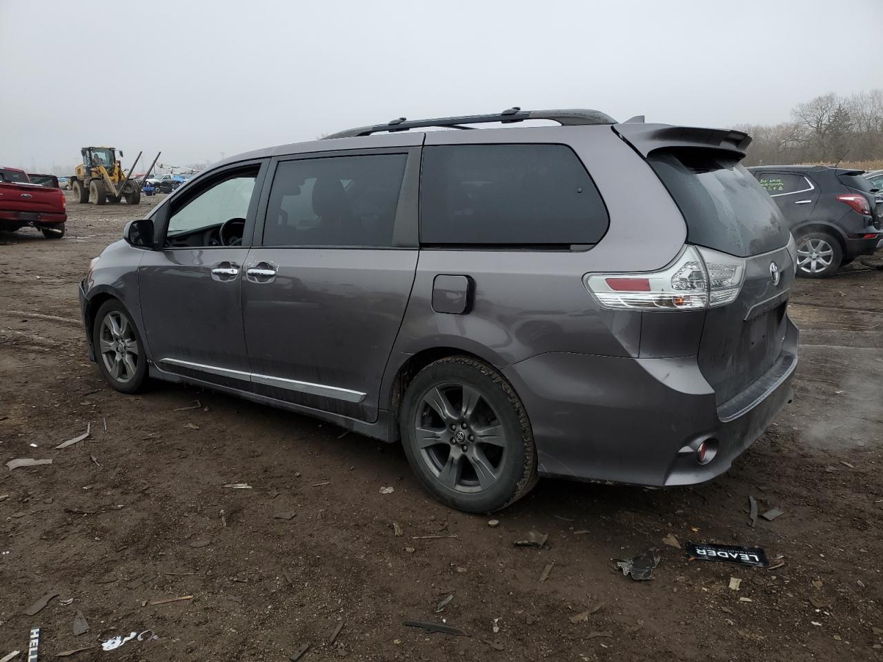 2019 TOYOTA SIENNA