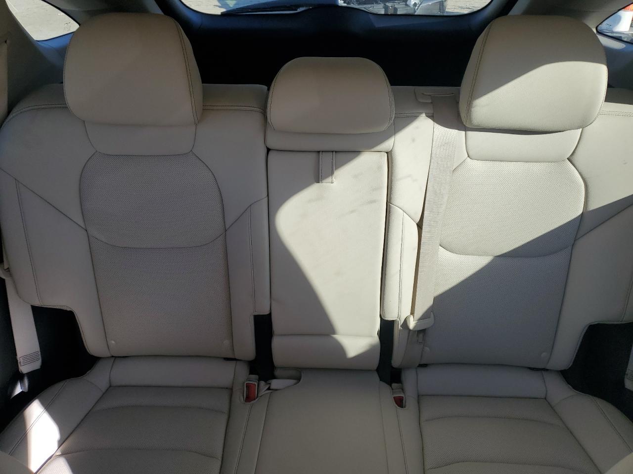 2026 GENESIS GV70